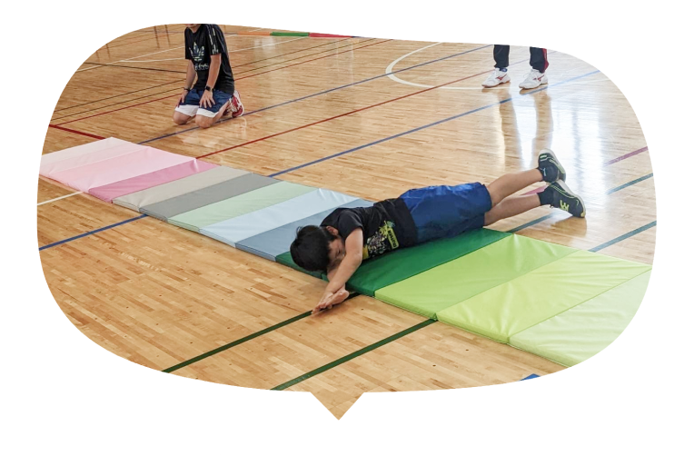 運動教室に参加する様子